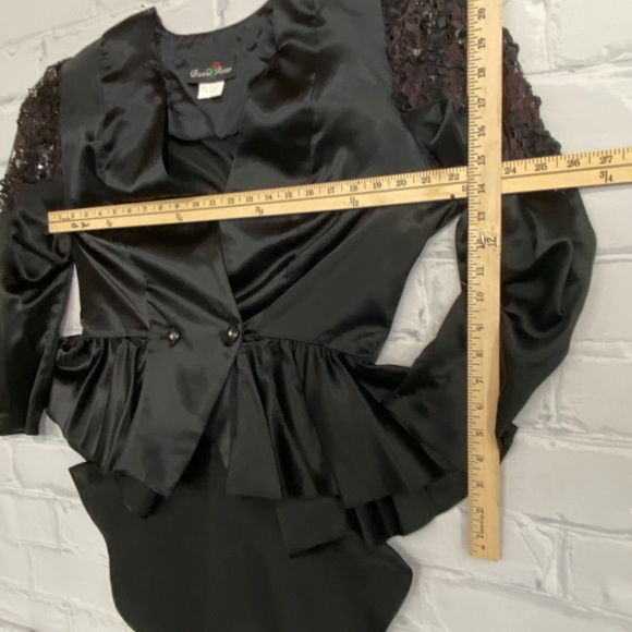 Jacket With Tails - Picture 7 of 16